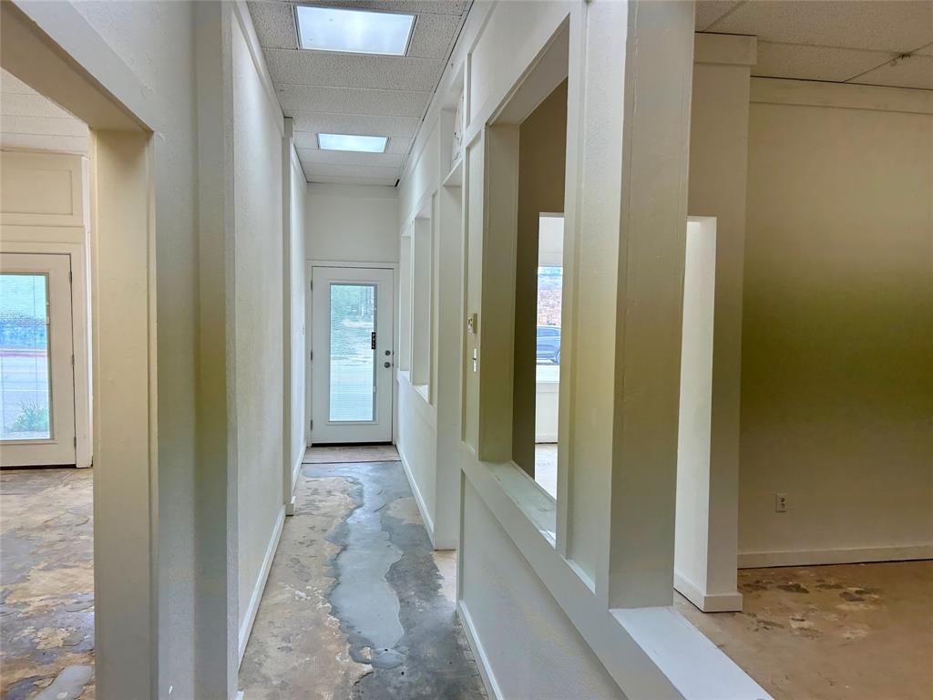 111 N Colorado Street Property Photo 7