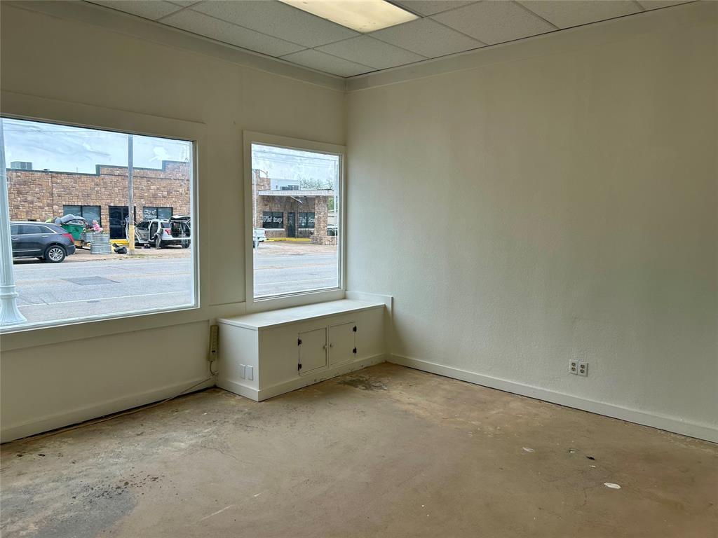 111 N Colorado Street Property Photo 8