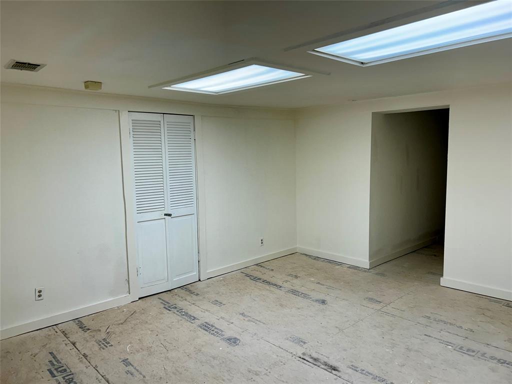 111 N Colorado Street Property Photo 11