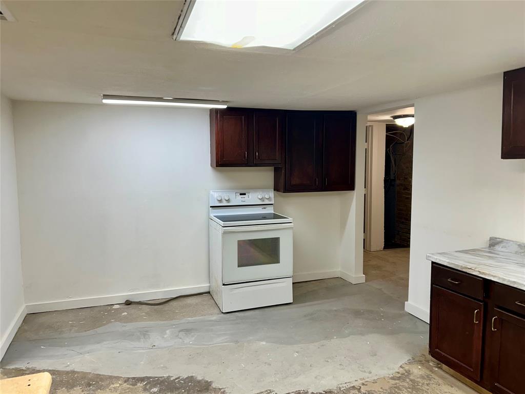 111 N Colorado Street Property Photo 17
