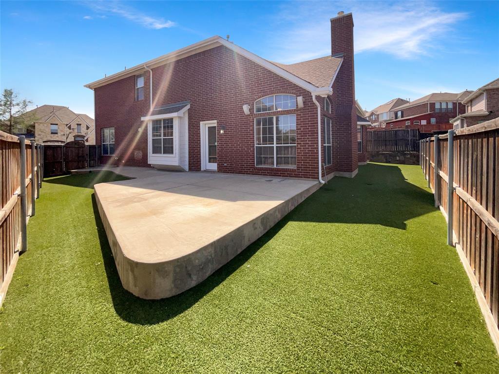 8504 Balta Court Property Photo 7