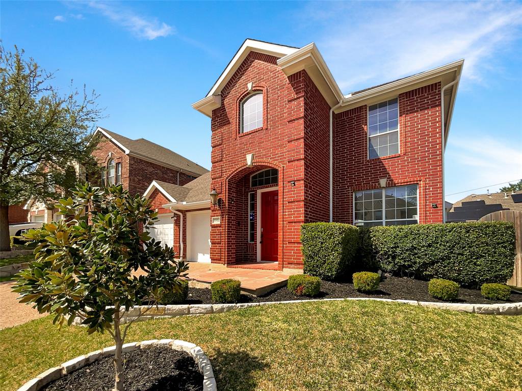 8504 Balta Court Property Photo 8