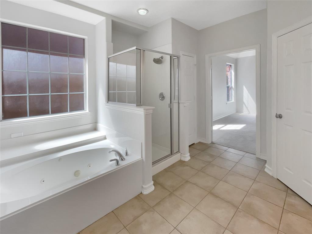 8504 Balta Court Property Photo 23