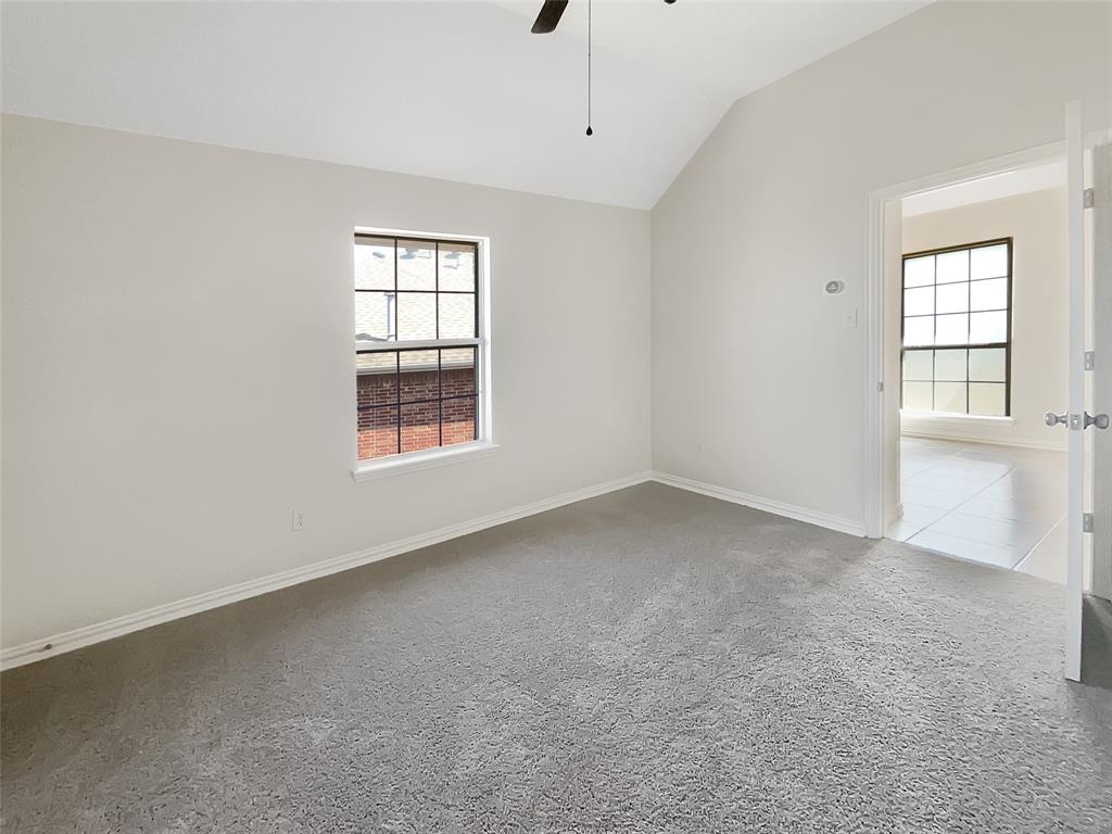8504 Balta Court Property Photo 31