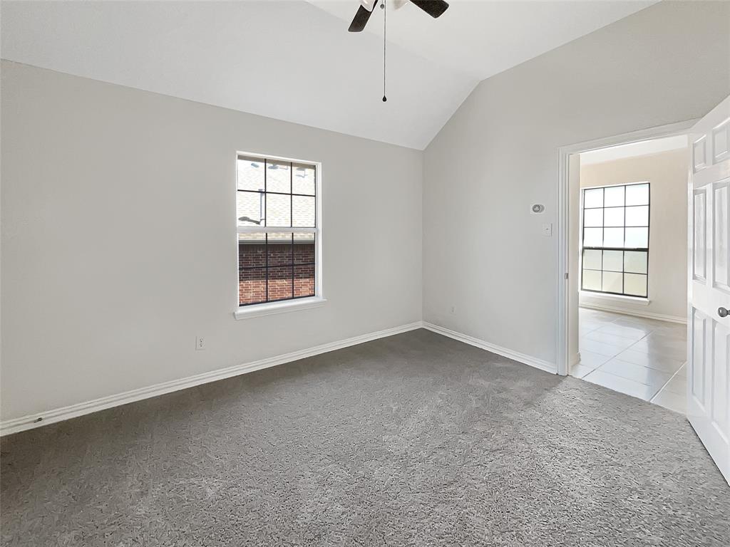 8504 Balta Court Property Photo 32