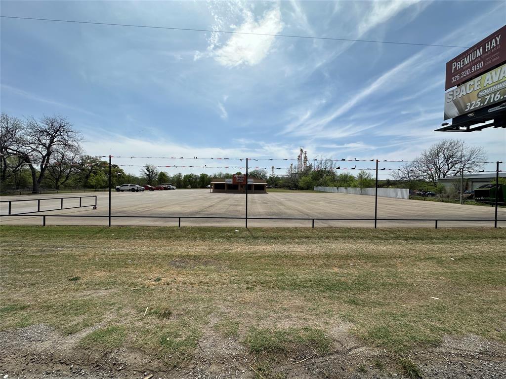 7665 Hwy 67/377 Property Photo 1