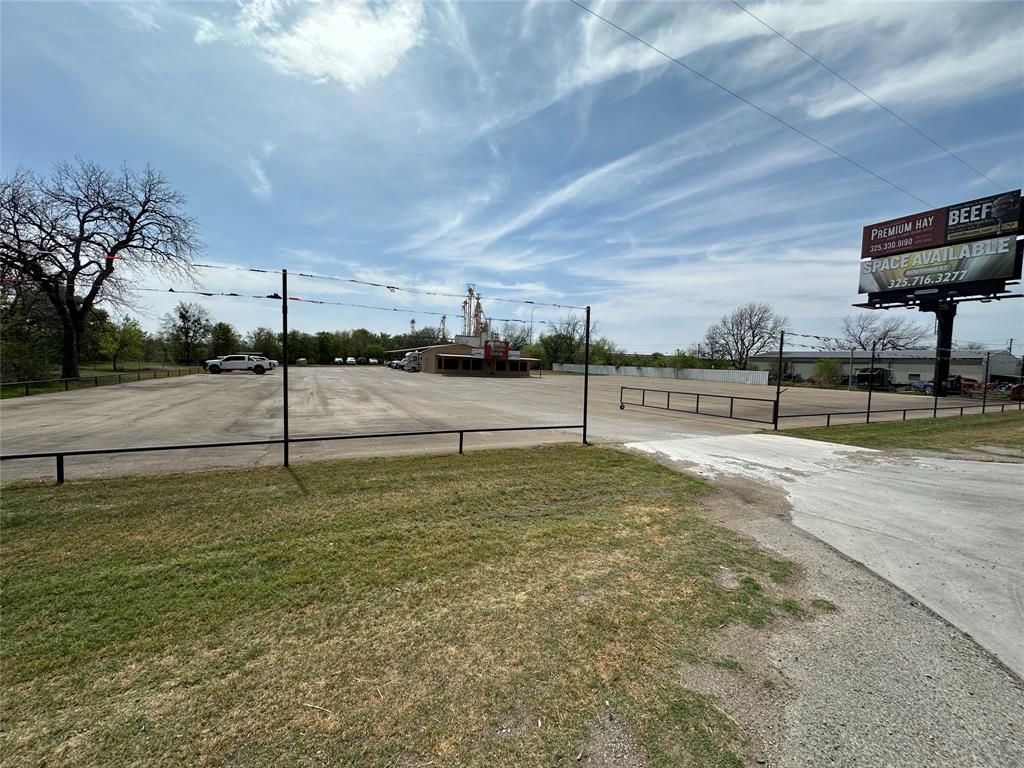 7665 Hwy 67/377 Property Photo 5