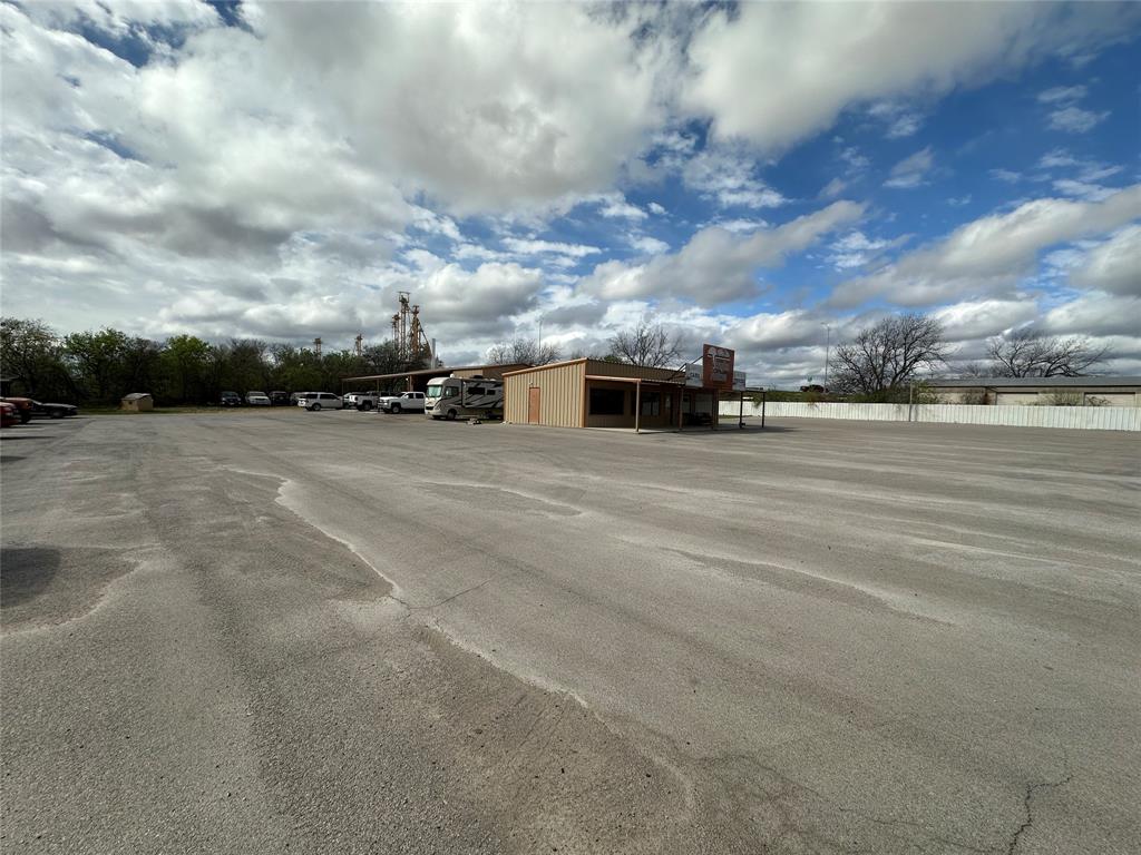 7665 Hwy 67/377 Property Photo 7