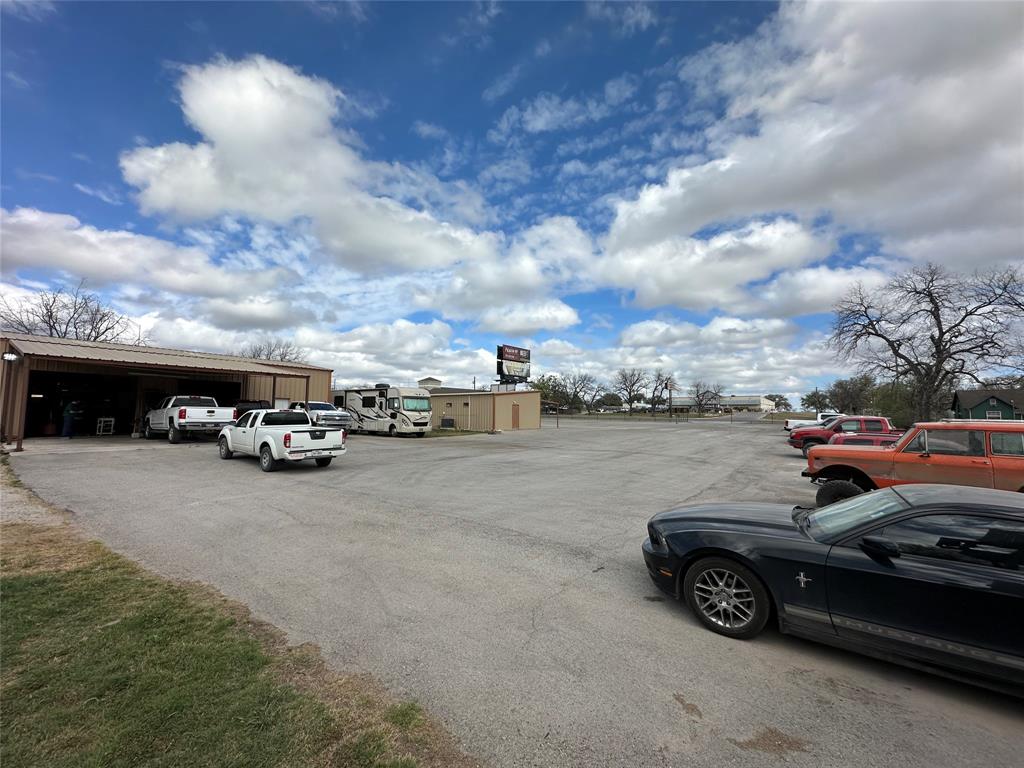 7665 Hwy 67/377 Property Photo 8