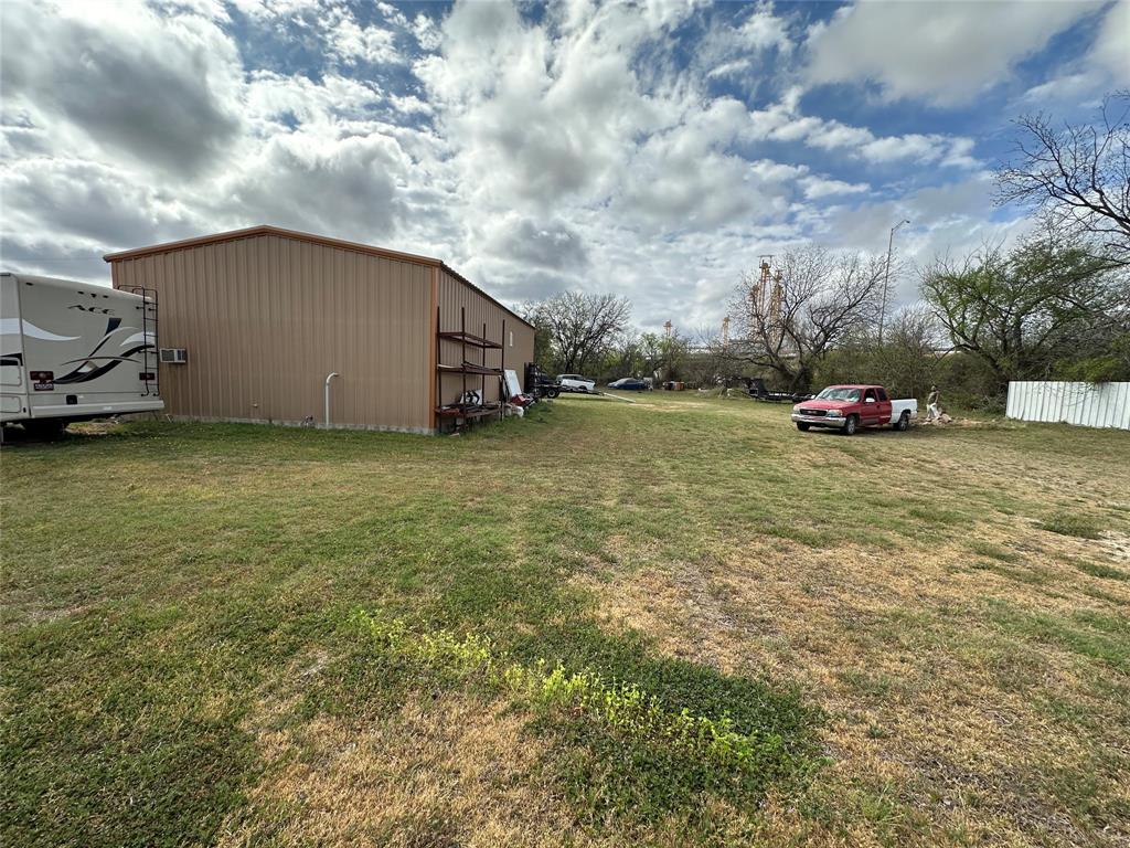 7665 Hwy 67/377 Property Photo 9