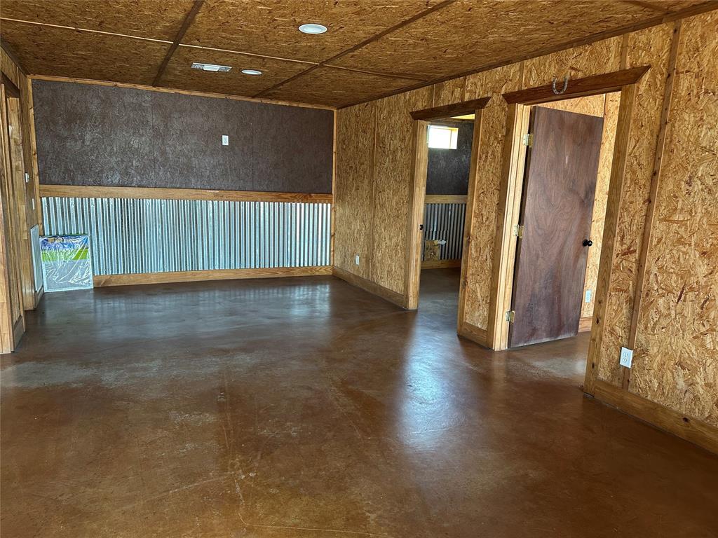 7665 Hwy 67/377 Property Photo 13