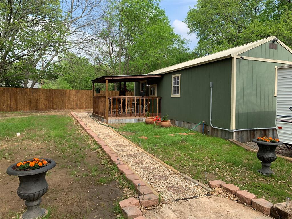 111 Live Oak Loop Property Photo 1