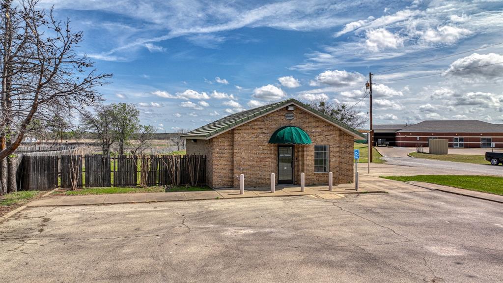 107 Fannin Street Property Photo 2