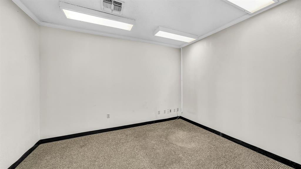 107 Fannin Street Property Photo 9