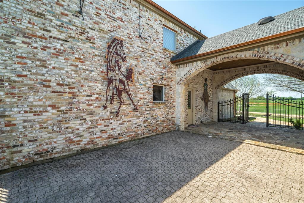 15653 Sh 243 Property Photo 26