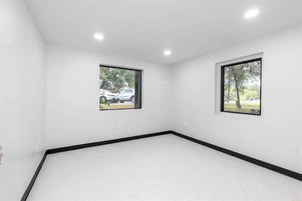112 Denver Trail Property Photo 15