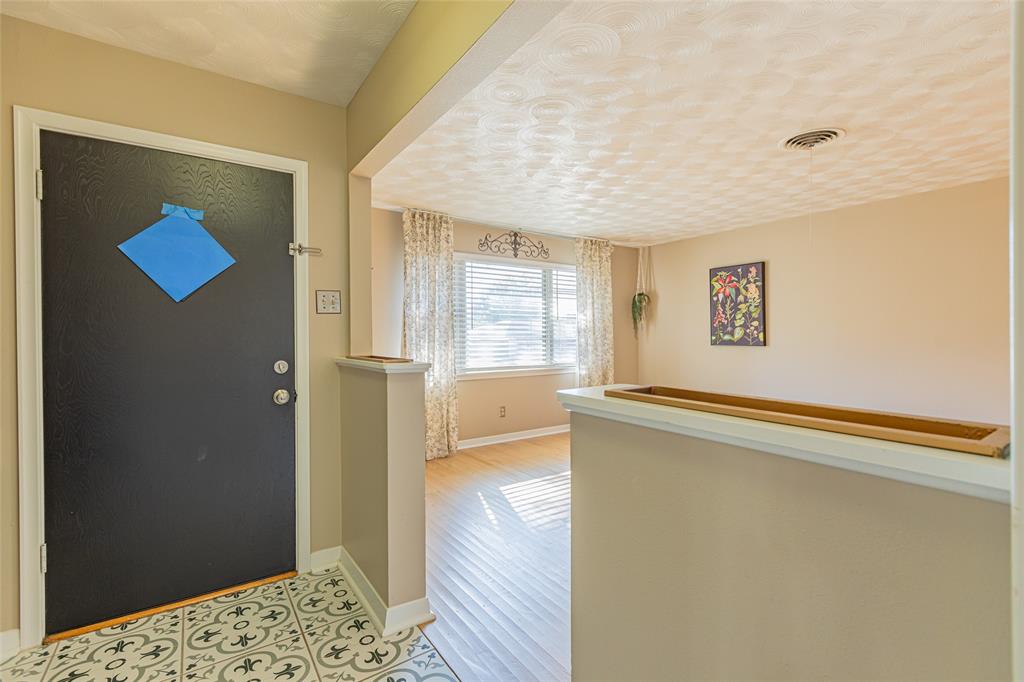 8331 Cabrera Drive Property Photo 5