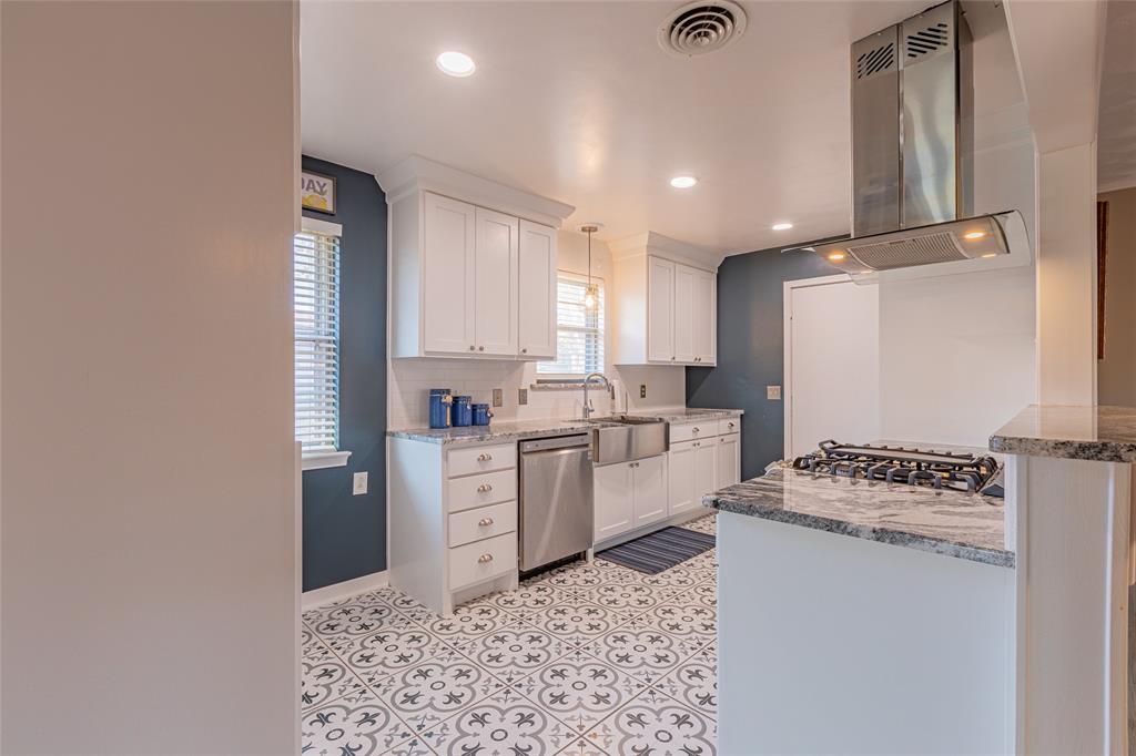 8331 Cabrera Drive Property Photo 11