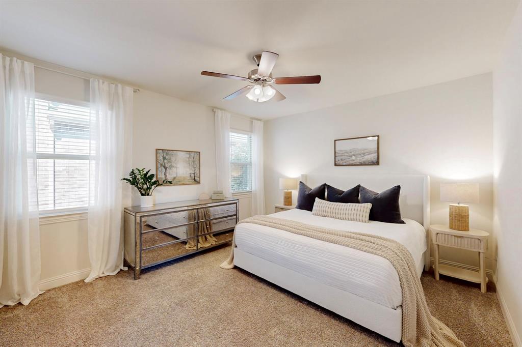 1421 Sage Way Property Photo 1