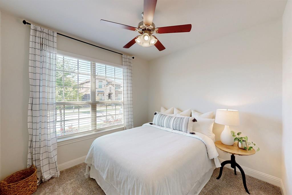 1421 Sage Way Property Photo 18