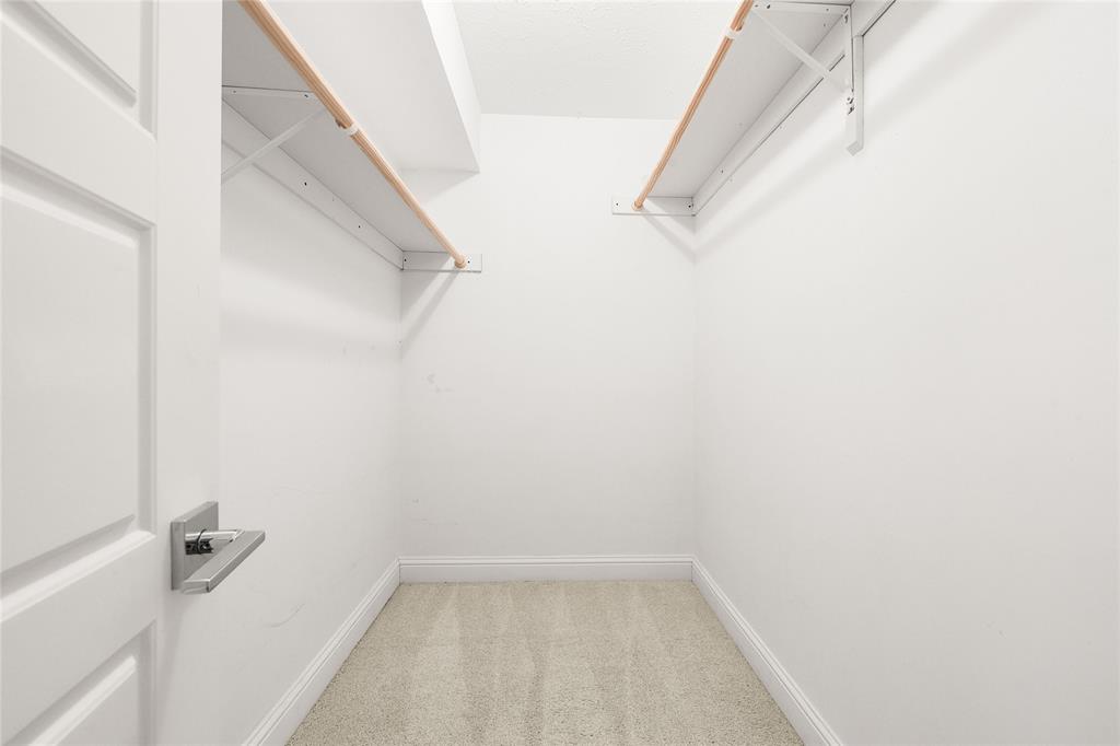 5003 Skillman Street Property Photo 1