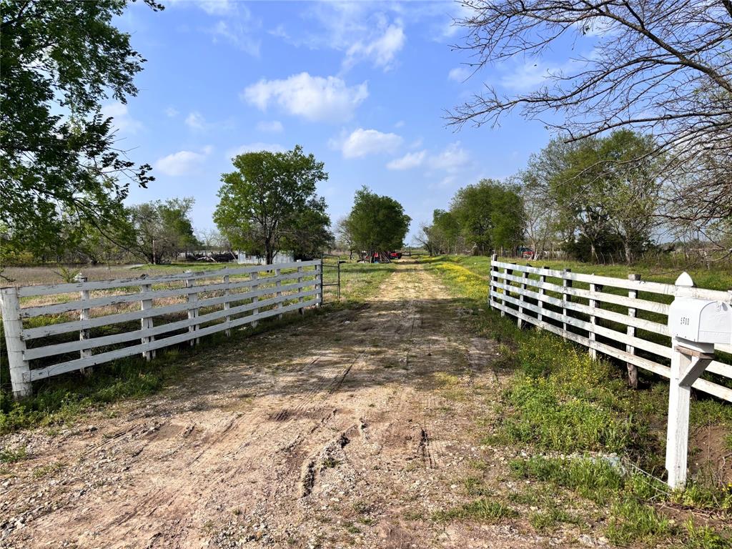 5500 County Road 3110 Property Photo