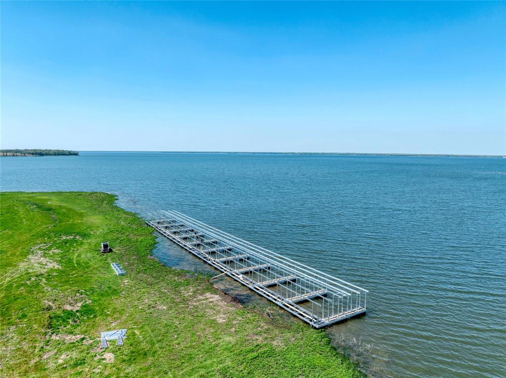 405 Sailview Court Property Photo 18