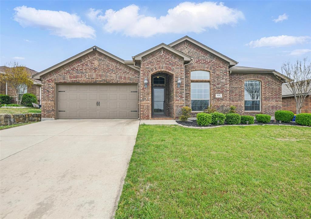 9225 Diane Drive Property Photo