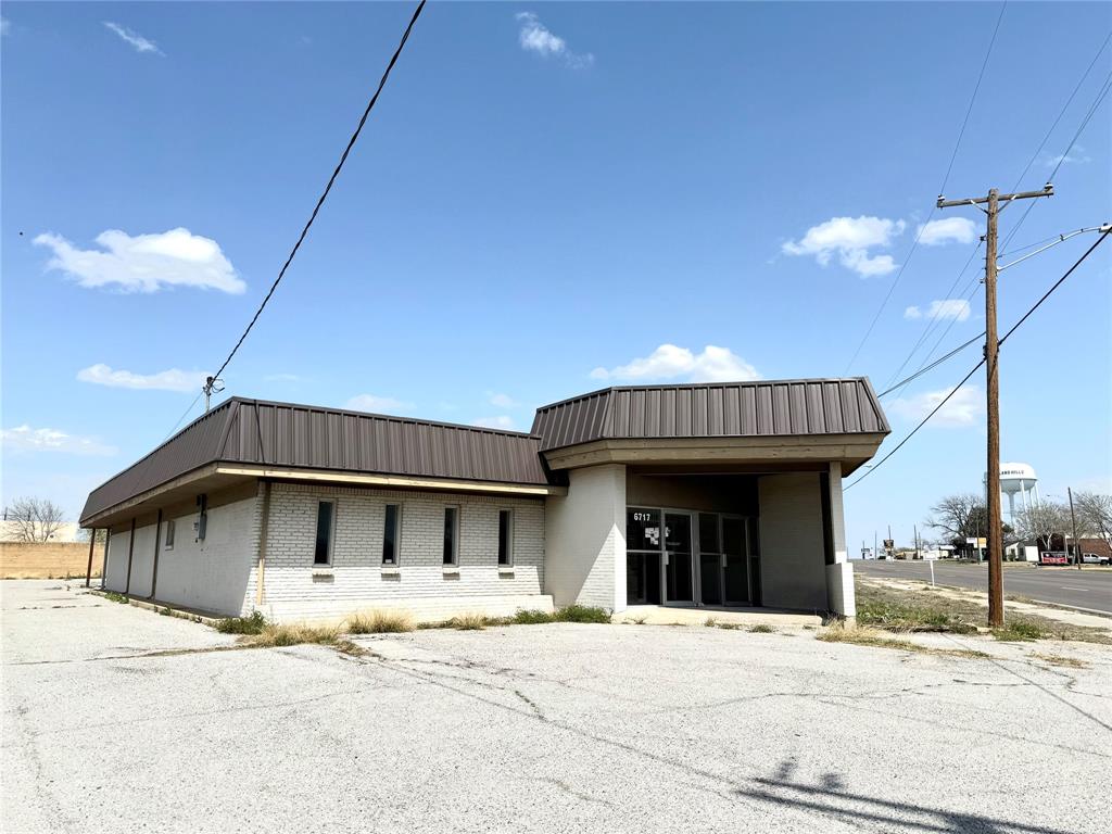 6717 Boulevard 26 Property Photo 1
