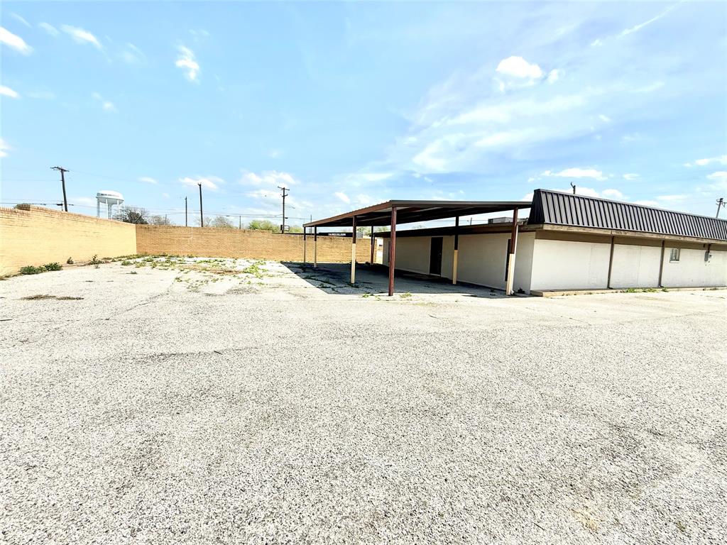 6717 Boulevard 26 Property Photo 4