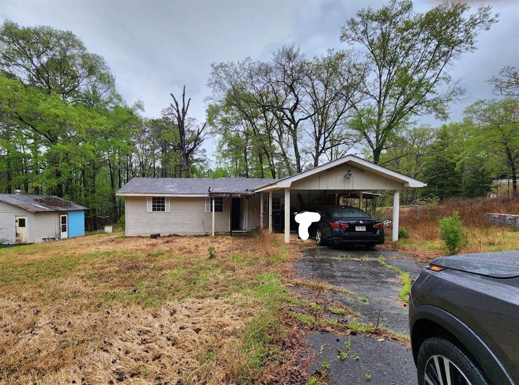 220 Bowman Street Property Photo