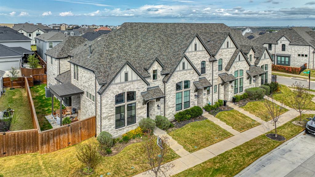 2357 Longspur Drive Property Photo 1