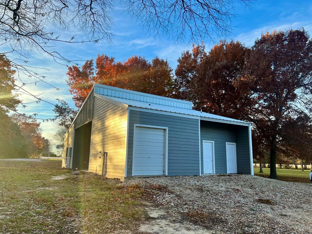 6869 S State Highway 121 Property Photo 17