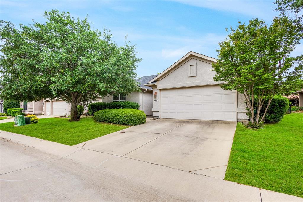 9617 Rivercrest Drive Property Photo