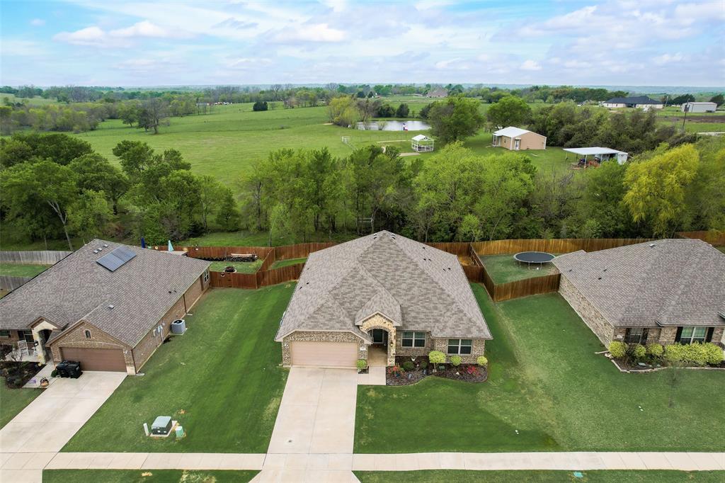 145 Fieldview Drive Property Photo 1