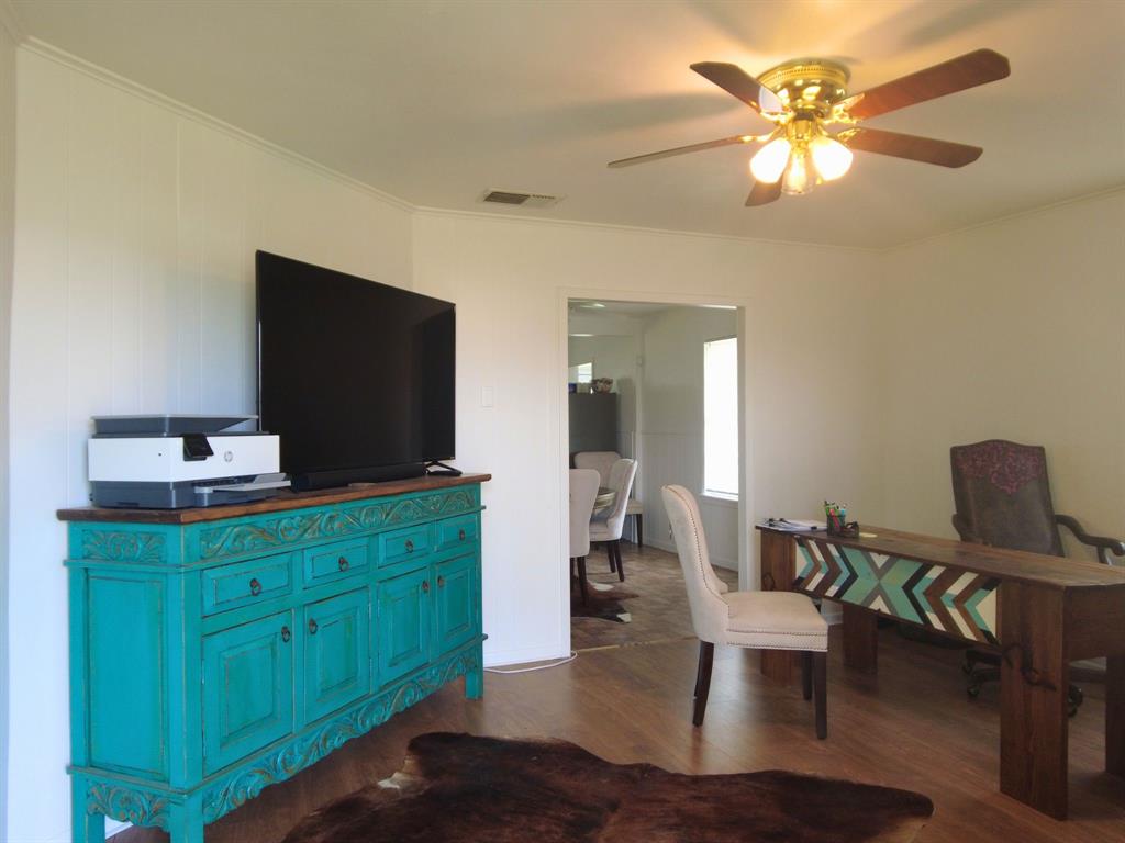 103 Cartwright Park Property Photo 4
