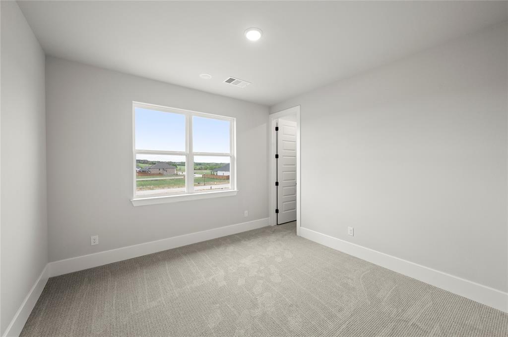 408 Fire Blade Drive Property Photo 30