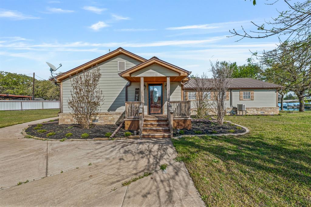 125 County Road 596 Property Photo
