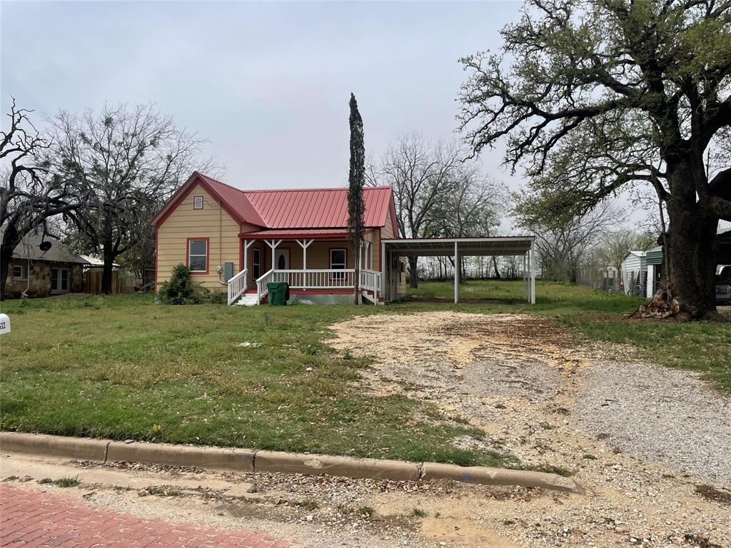 512 S Park Street Property Photo