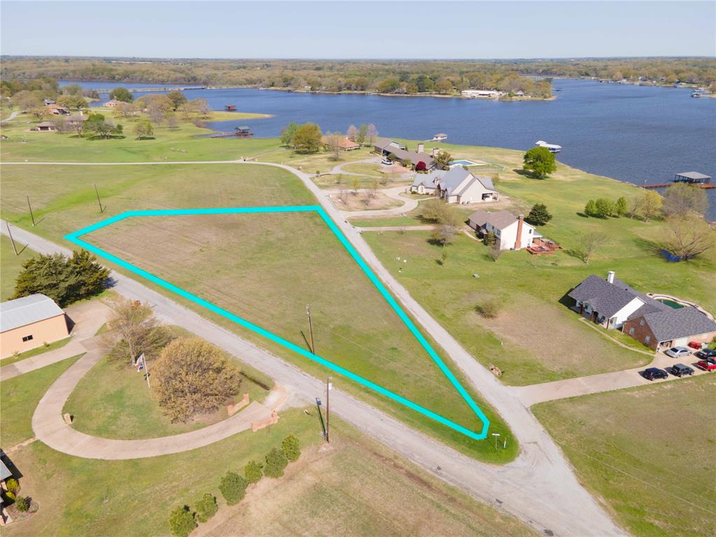2110 Lake Side Drive Property Photo 1