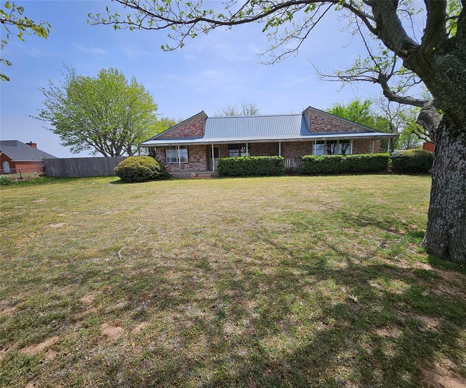 1352 Winn Road Property Photo 1