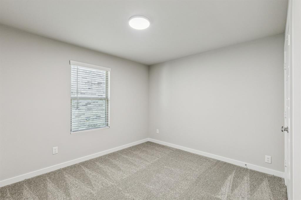 235 Lockhart Street Property Photo 24