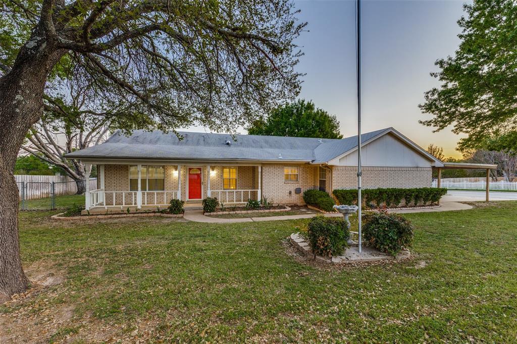 1606 E Bankhead Drive Property Photo 1