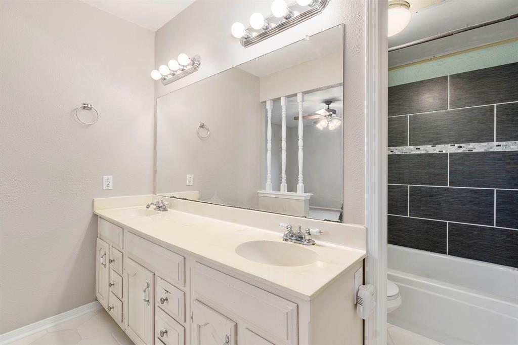 4248 Ireland Drive Property Photo 15