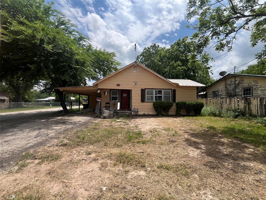 116 E Lipan Drive Property Photo