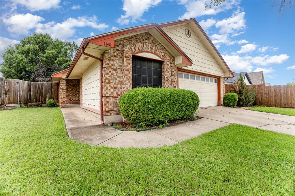 1148 Meadows Drive Property Photo