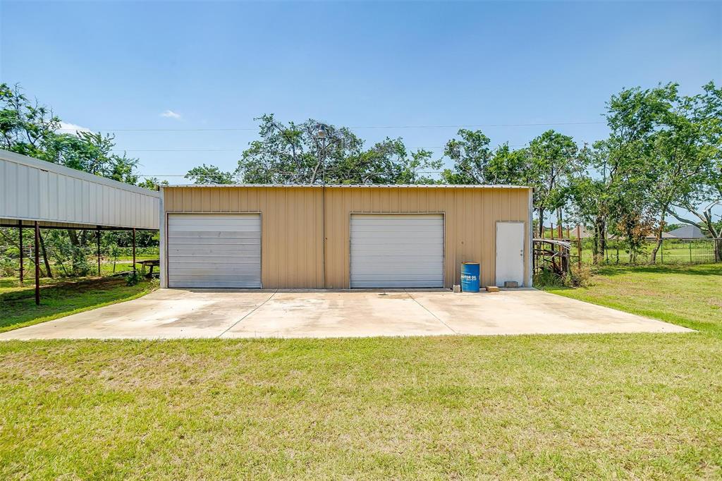 216 County Road 800a Property Photo 7