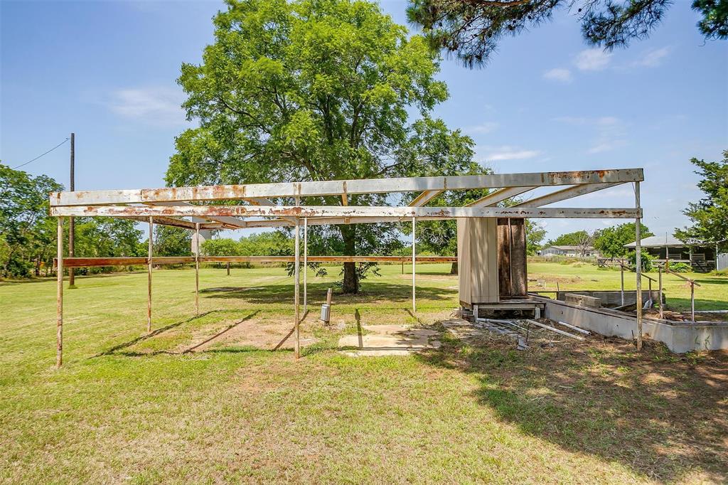 216 County Road 800a Property Photo 10
