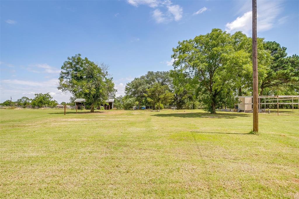 216 County Road 800a Property Photo 21
