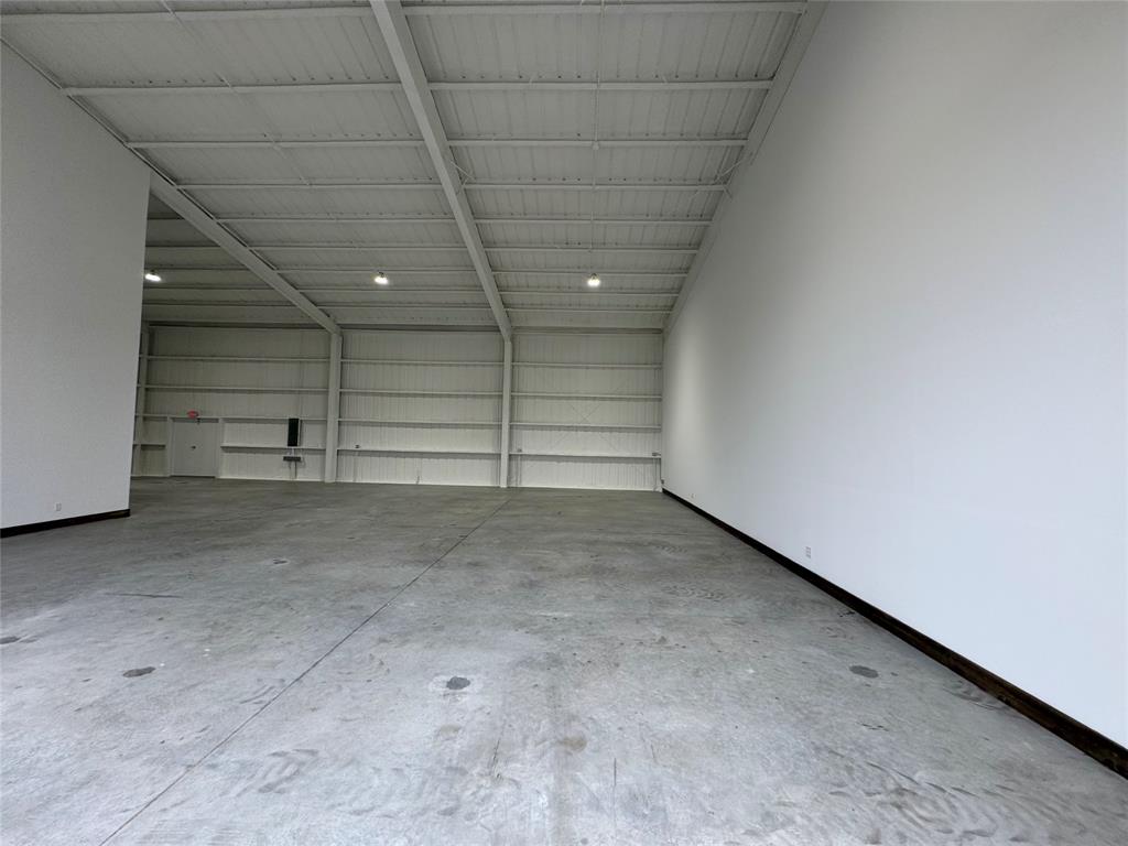2720 Ranger Highway Property Photo 8
